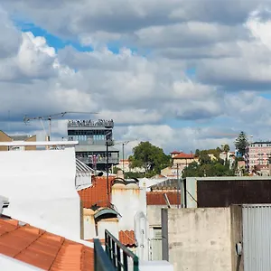https://crucifixo-downtown-deluxe-apartment.hotels-lisbon-portugal.com